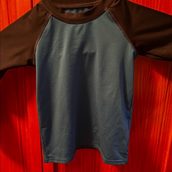 🌺2 for $25🌺 Columbia toddler RASHGUARD - Picture 5 of 12